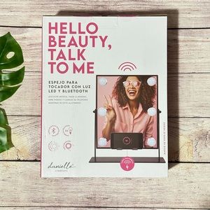 Bluetooth LED Black Vanity Mirror Wireless Phone Charging Danielle Create NEW